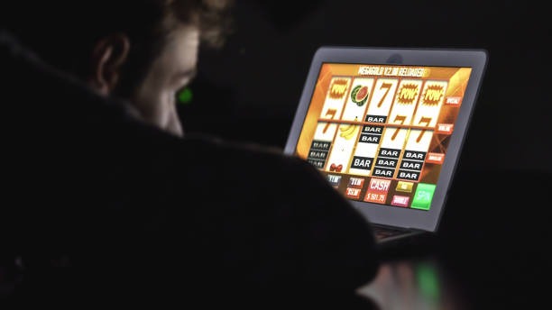 Slot game interface and balance on slot 4d